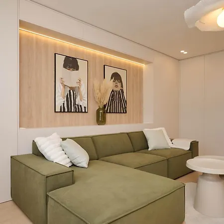 Bright Design - Ac & Close To Centre * Trnava
