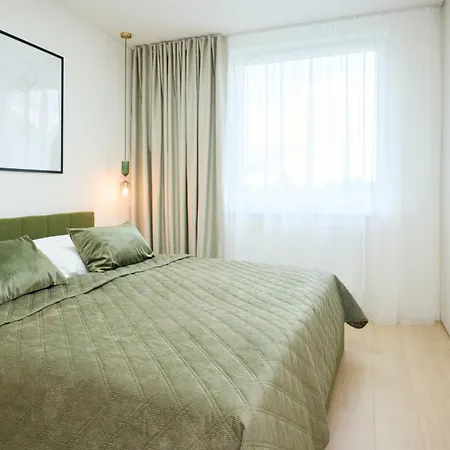 Bright Design - Ac & Close To Centre Lejlighed